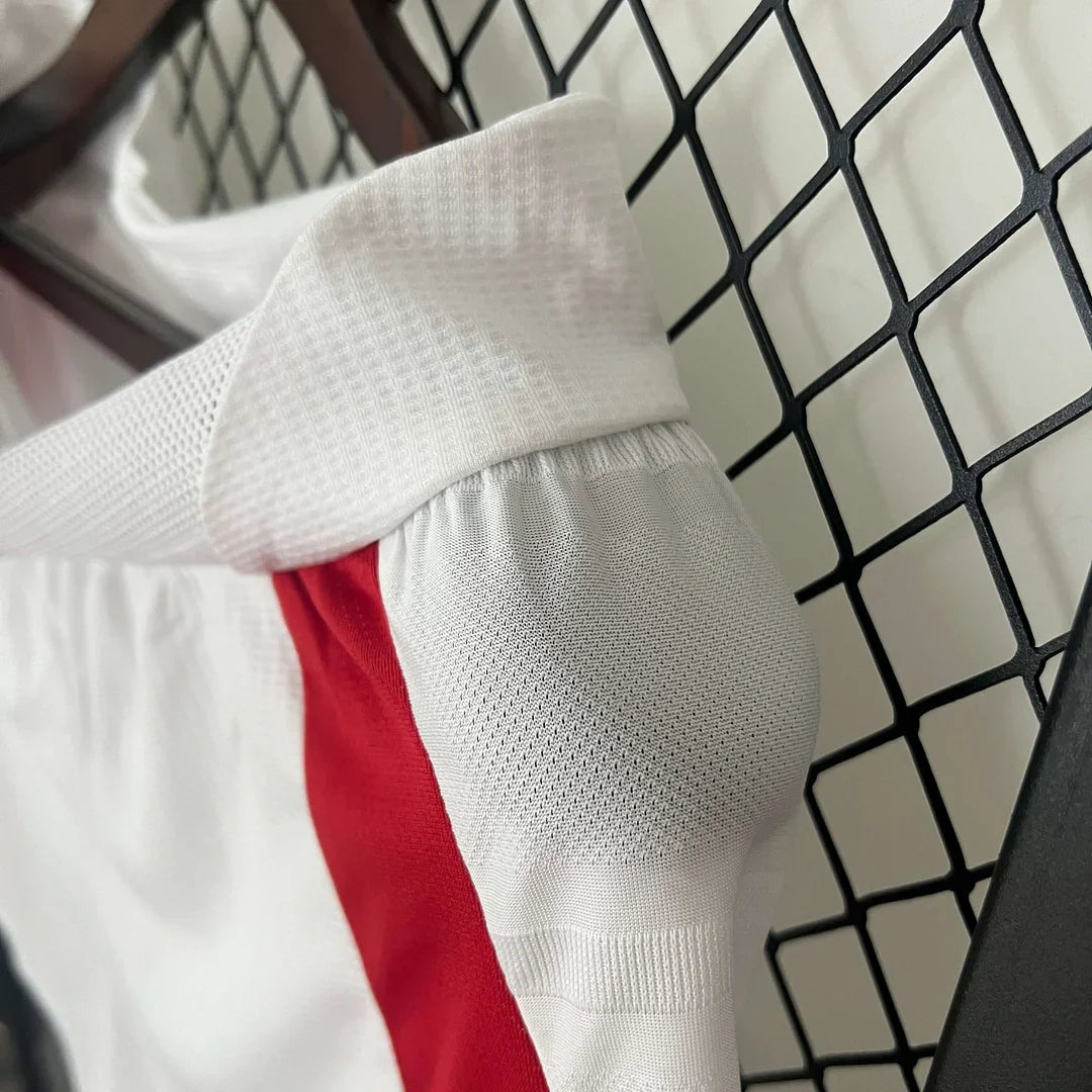 2024/2025 Manchester United Home Shorts 1:1 Thai Quality